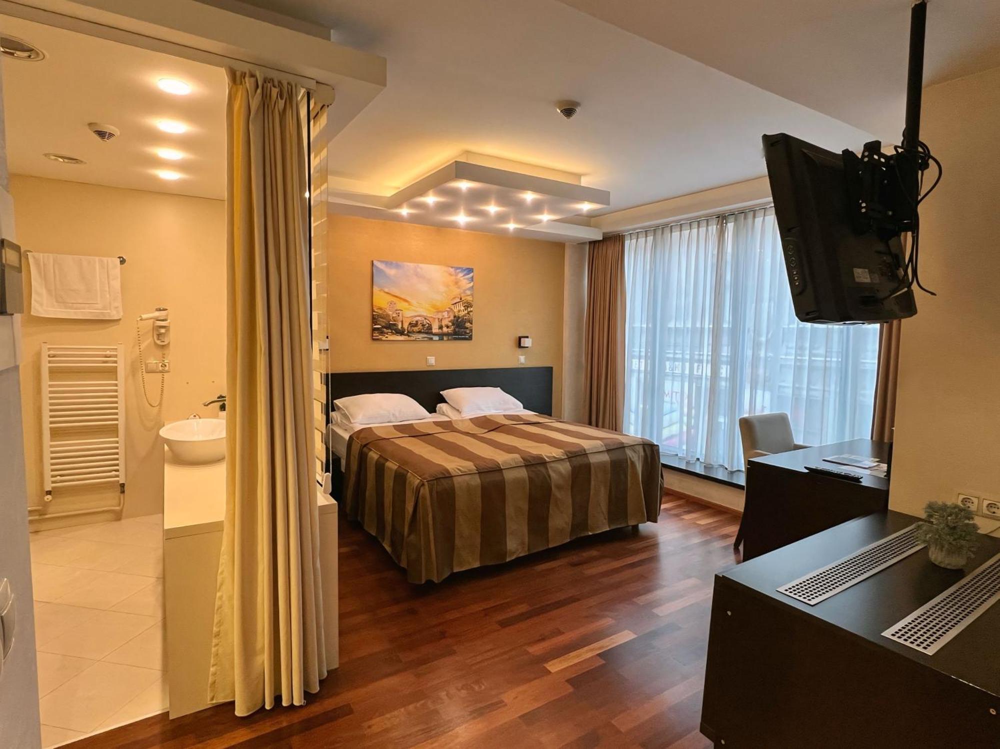 City Boutique Hotel Сараево Екстериор снимка